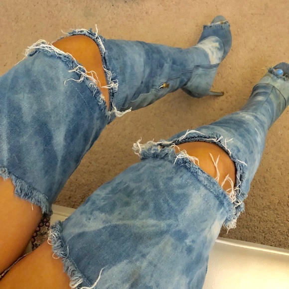 Long jean boots - Picture 3 of 3